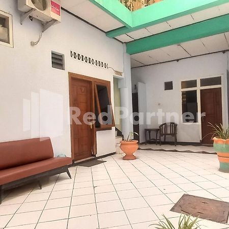 Hotel Palem 2 Syariah Malang Redpartner Exteriör bild