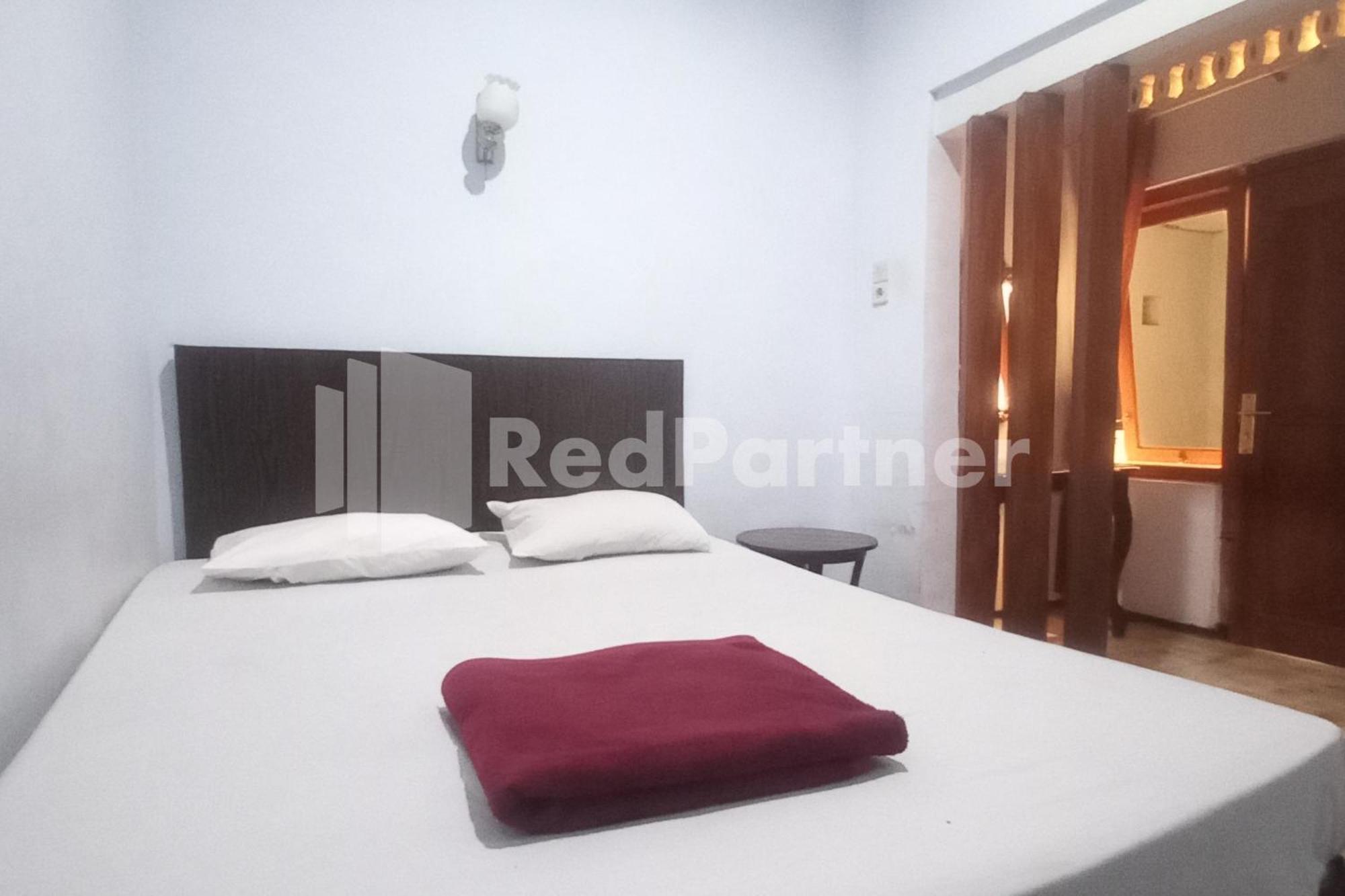 Hotel Palem 2 Syariah Malang Redpartner Exteriör bild
