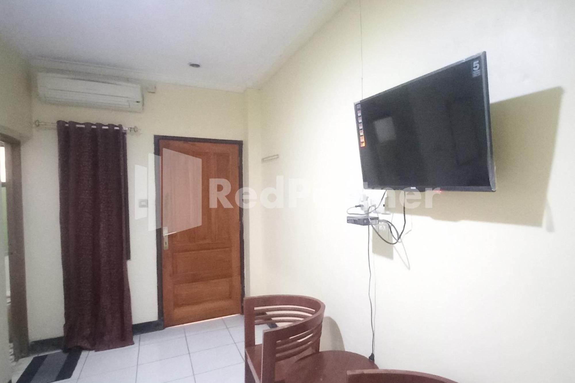 Hotel Palem 2 Syariah Malang Redpartner Exteriör bild
